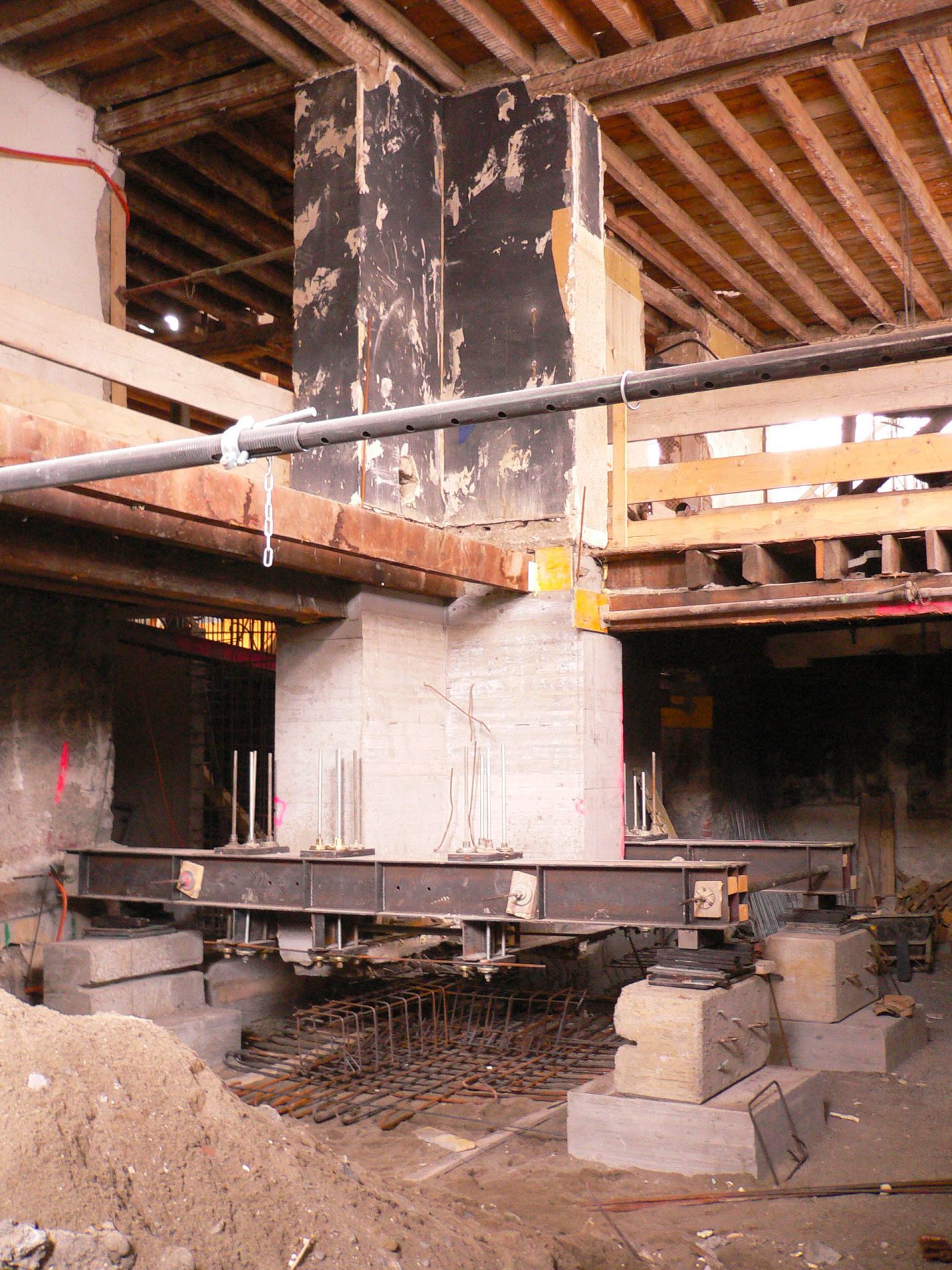 Support de rénovation à l'immeuble de la rue Saint-Victor 4