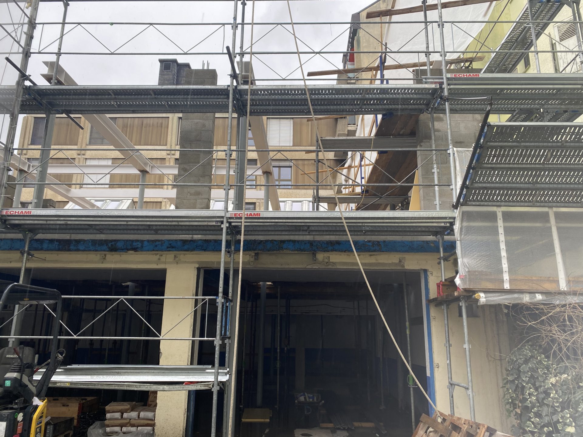 AlcideJentzer-Photo du chantier extérieur- surélévation via exosquelette